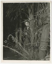 7d186 BLACK NARCISSUS English 8x10 still '47 Kathleen Byron hiding in bushes, Powell & Pressburger!