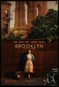 7g580 BROOKLYN teaser DS 1sh '15 Saoirse Ronan, Domhnall Gleeson, great image of NYC bridge!