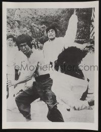 7g368 BRUCE LEE 18x23 special '70s great image of martial arts star defeating random henchmen!
