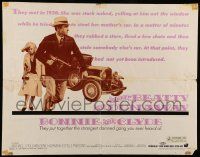 7k044 BONNIE & CLYDE 1/2sh '67 classic crime duo Warren Beatty & Faye Dunaway!
