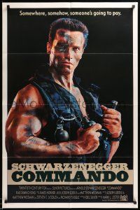 7p187 COMMANDO int'l 1sh '85 Arnold Schwarzenegger is going to make someone pay!