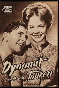7s632 THERE WAS A CROOKED MAN German program '61 young Susannah York, Norman Wisdom!