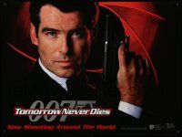 7t631 TOMORROW NEVER DIES teaser DS British quad '97 super close Pierce Brosnan as James Bond 007!