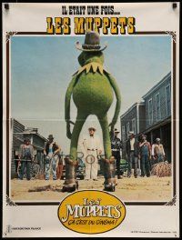 7t415 MUPPET MOVIE French 23x31 '80 Jim Henson, different image of Kermit the Frog in standoff!