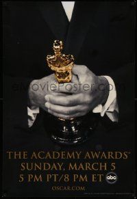 7w507 78th ANNUAL ACADEMY AWARDS DS 1sh '05 cool Studio 318 design of man in suit holding Oscar!