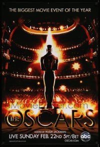 7w511 81ST ANNUAL ACADEMY AWARDS 1sh '09 cool art of the Oscar statuette in front of huge audience!