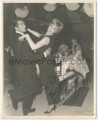 7x0718 DEAN MARTIN signed deluxe 8x10 still '60s great c/u dancing at a party by Lewis & Rhodes!