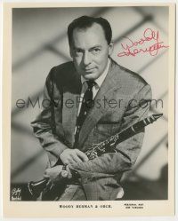7x0664 WOODY HERMAN signed 8x10 music publicity still '50s the Big Band leader with his clarinet