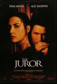 7x0411 DEMI MOORE signed 27x40 video poster '96 great image with Alec Baldwin in The Juror!
