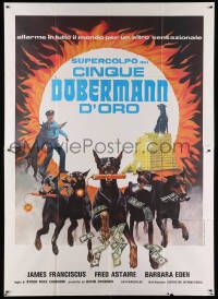 7y632 AMAZING DOBERMANS Italian 2p '77 best different artwork of dogs carrying weapons & cash!