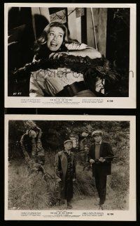 8d927 DAY OF THE TRIFFIDS 2 8x10 stills '62 two great images of the creature, Janette Scott!