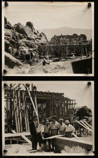 8d487 GUNGA DIN 9 candid 8x10 stills '39 building the giant elaborate sets & location images!