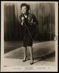8d946 I COULD GO ON SINGING 2 8x10 stills '63 great images of Judy Garland & Dirk Bogarde!