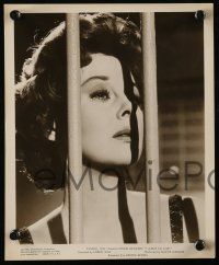 8d947 I WANT TO LIVE 2 8x10 stills '58 great images of Susan Hayward as Barbara Graham!