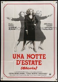 8j676 GLORIA Italian 1p '80 directed by John Cassavetes, Gena Rowlands full-length with gun!