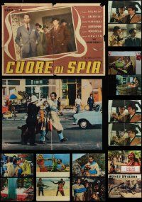 9a295 LOT OF 28 FORMERLY FOLDED ITALIAN PHOTOBUSTAS OF SEVERAL SIZES '60s-70s cool movie scenes!