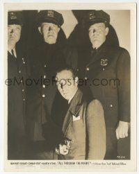 9m075 ALL THROUGH THE NIGHT 8x10.25 still '42 Humphrey Bogart pointing gun in front of 3 policemen!