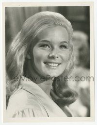9m119 BIG VALLEY TV 7x9.25 still '65 great smiling portrait of sexy young Linda Evans as Audra!