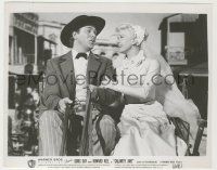 9m158 CALAMITY JANE 8x10 still '53 c/u of pretty Doris Day & Howard Keel on buggy after wedding!