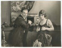 9m578 OUTSIDE THE LAW 7.25x9.5 still '20 Priscilla Dean & Ralph Lewis by hidden safe, Tod Browning