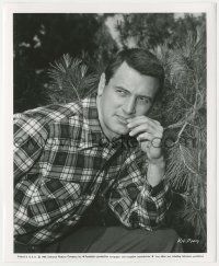9m633 ROCK HUDSON 8.25x10 still '56 great handsome close up in plaid shirt by evergreen tree!