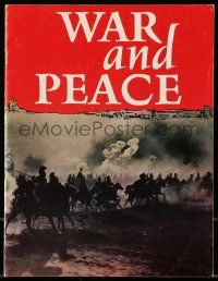 1m990 WAR & PEACE English souvenir program book 1966 Sergei Bondarchuck Russian version, Leo Tolstoy