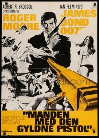 1p345 MAN WITH THE GOLDEN GUN Danish R80s cool different art of Roger Moore as James Bond!