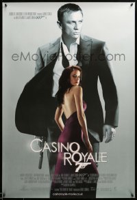 1p206 CASINO ROYALE DS English 1sh '06 Daniel Craig as James Bond & sexy Eva Green as Vesper Lynd!