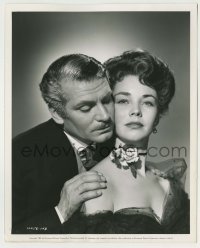 1s194 CARRIE deluxe 8.25x10.25 still '52 c/u of Laurence Olivier nuzzling sexy Jennifer Jones!