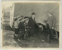 1s746 REMEMBER WHEN 8.25x10 still '25 Vernon Dent catches Harry Langdon sneaking kids into circus!