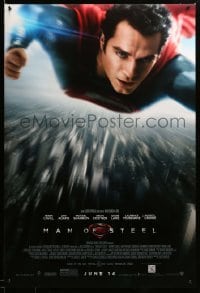 2g776 MAN OF STEEL advance DS 1sh '13 Henry Cavill in the title role as Superman flying!