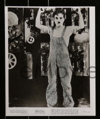 2h454 MODERN TIMES 8 from 8.25x10 to 8.25x10.25 stills R72 great images of Charlie Chaplin, Goddard!