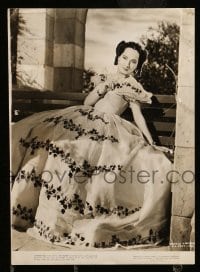 2h999 WUTHERING HEIGHTS 2 trimmed from 7x9.75 stills '39 Merle Oberon in fancy gowns!