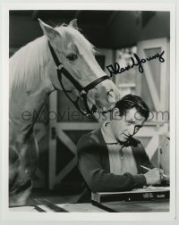 2j1020 ALAN YOUNG signed 8x10 REPRO still '80s great portrait with the talking horse in TV's Mr. Ed!