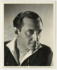 2j0443 BASIL RATHBONE signed 8x10.25 still '39 close portrait when he was in Tower of London!
