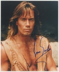2j1218 KEVIN SORBO signed color 8x10 REPRO still '00s close up squinting his eyes as TV's Hercules!