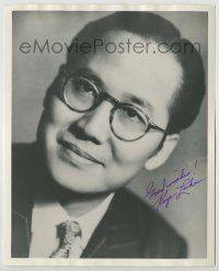 2j1220 KEYE LUKE signed 8x10 REPRO still '80s smiling head & shoulders c/u of the Chinese actor!