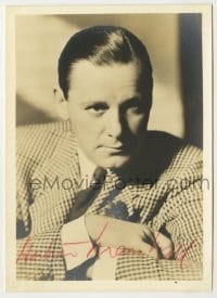 2j0193 HERBERT MARSHALL signed 5x7 fan photo '30s great close portrait of actor wearing suit & tie!