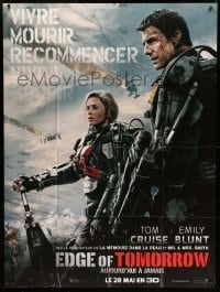 2s707 EDGE OF TOMORROW teaser French 1p '14 cool image of Tom Cruise & Emily Blunt in battle!
