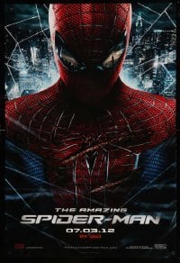 2t087 AMAZING SPIDER-MAN teaser DS 1sh '12 portrait of Andrew Garfield in title role over city!