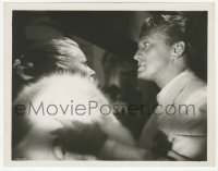 2w131 BAD & THE BEAUTIFUL 8x10.25 still '53 close up of crazed Kirk Douglas & Lana Turner!