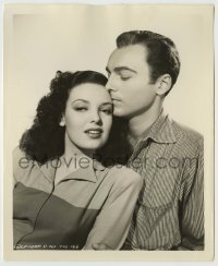 2w229 CITY WITHOUT MEN 8.25x10 still '42 romantic close up of sexy Linda Darnell & Michael Duane!