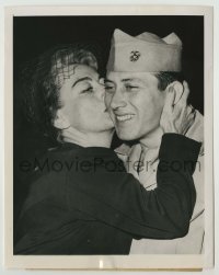 2w507 JOAN CRAWFORD 7.25x9 news photo '50 kissing Marine sergeant as he prepares to ship out!