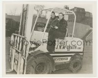 2w722 ON THE WATERFRONT candid 8.25x10 still '54 Marlon Brando operating forklift between scenes!
