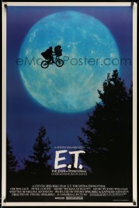 3b052 E.T. THE EXTRA TERRESTRIAL 1sh '82 Steven Spielberg classic, iconic bike over moon image!