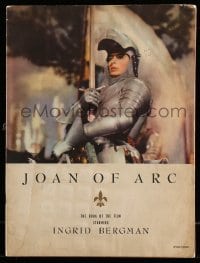 4d643 JOAN OF ARC souvenir program book '48 classic c/u of Ingrid Bergman in full armor!