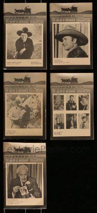 4h207 LOT OF 5 1974-75 WESTERN FILM COLLECTOR MAGAZINES '70s great images of famous cowboy stars!