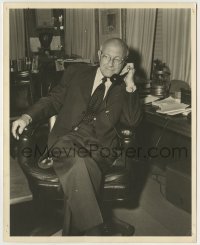 4m178 CECIL B. DEMILLE deluxe 8x10 still '40s the legendary director on phone in his office!