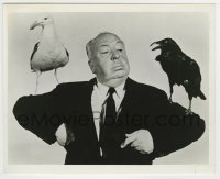 4m259 DICK CAVETT SHOW TV 7.25x9 still '72 guest host Alfred Hitchcok, from The Birds with 2 birds!