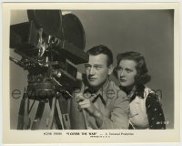 4m484 I COVER THE WAR 8x10 still '37 c/u of young John Wayne & Gwen Gaze behind movie camera!